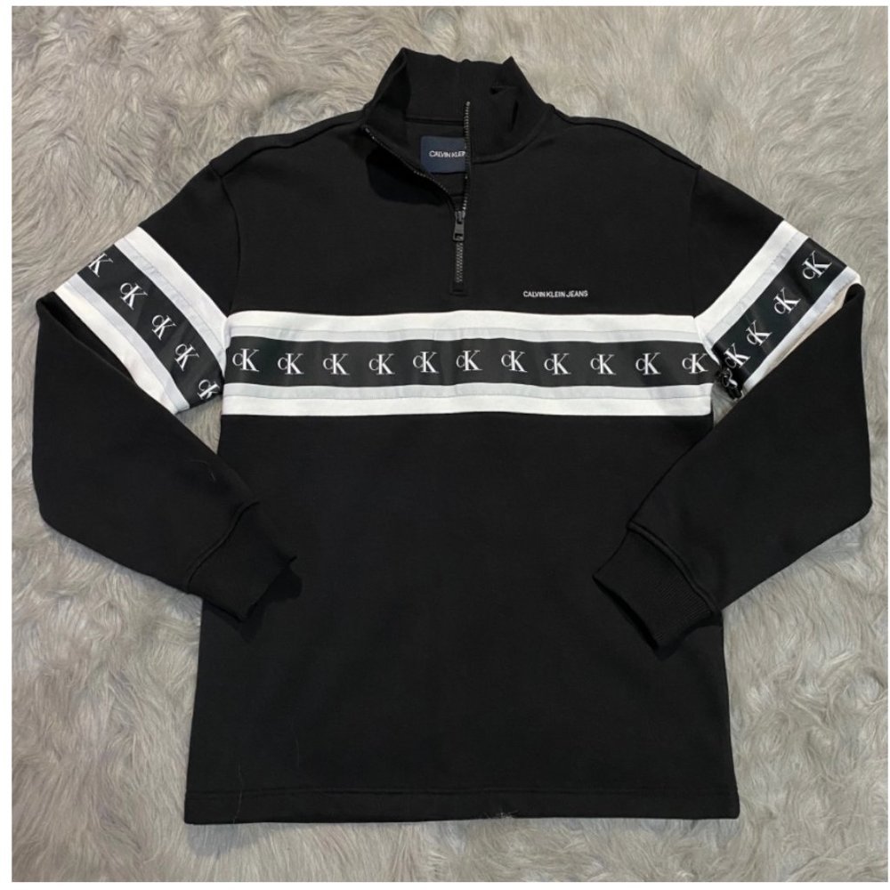 NWT Calvin Klein Unisex Black Repeat Tape Logo Quarter Zip Pullover Sweater